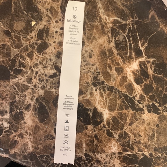 Lulu align hr 25” sold - Picture 3 of 3